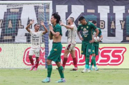 Persebaya Dipermalukan Bali United di Kandang Bonek