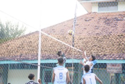 32 Tim Ramaikan Kejuaraan Voli antar Pelajar di SMKN 1 Sumenep