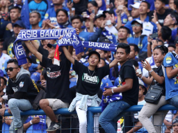 Bobotoh Padati GBLA, Marc Klok: Tambahan Motivasi Jelang Hadapi Persija