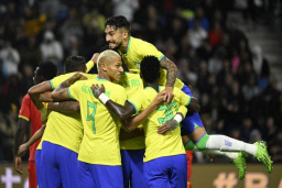 Brasil Hancurkan India 4-0, Samuel Lino Borong Dua Gol