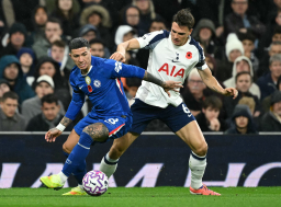 Tottenham Bungkam Chelsea 2-0 di Stamford Bridge