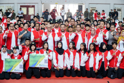 Bupati Gresik Lepas Kontingen POPDA 2026, Bidik Prestasi Lebih Tinggi