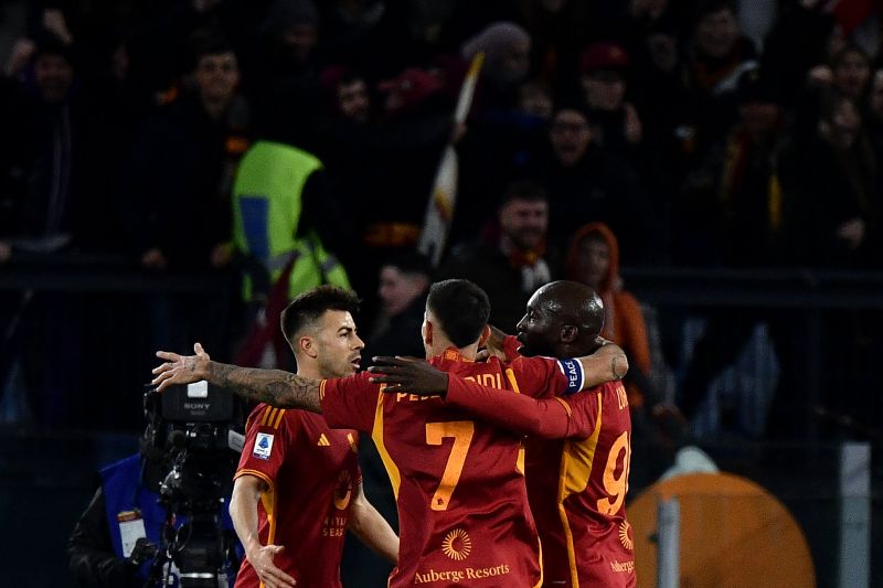 AS Roma Vs Verona: Skor 2-1, Roma Naik Posisi 8 di Klasemen Liga Italia