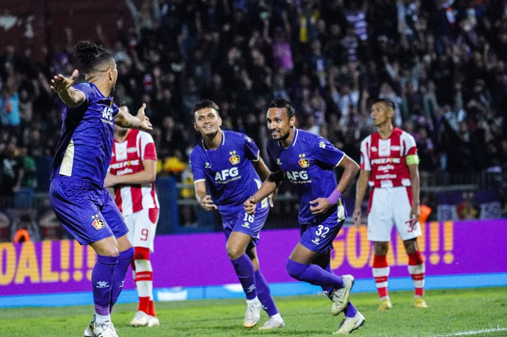 Persik Kediri Siap Patahkan Dominasi Persis Solo di Kandang Sendiri!