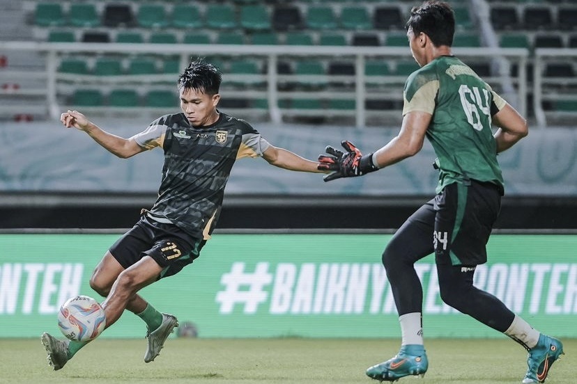 Bajul Ijo Tumpul, Munster Manfaatkan Kesempatan!