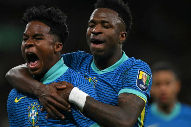 Wonderkid Brasil Endrick Cetak Gol Debut, Inggris Takluk!