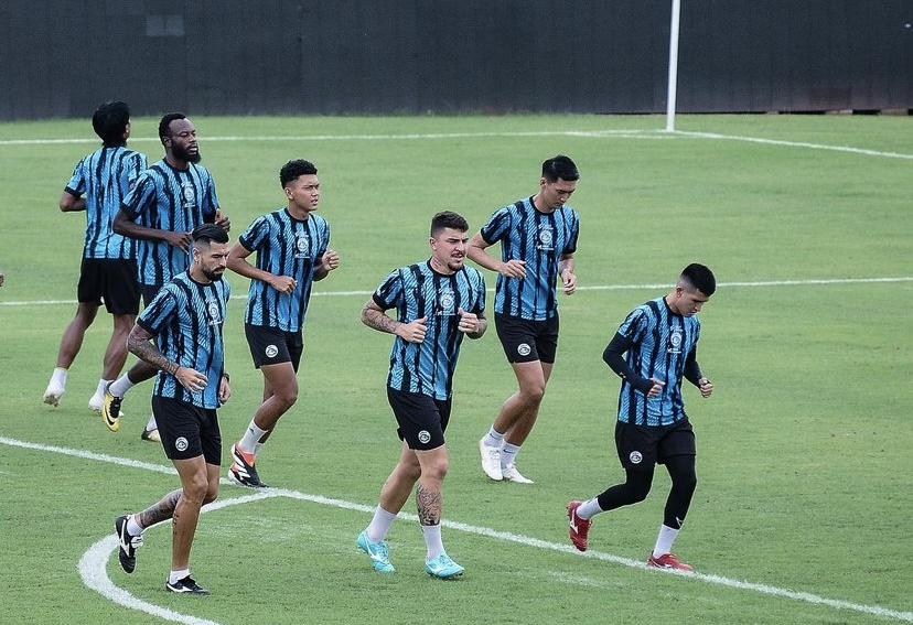 Jelang Laga Krusial, Arema FC Waspadai Punggawa Madura United