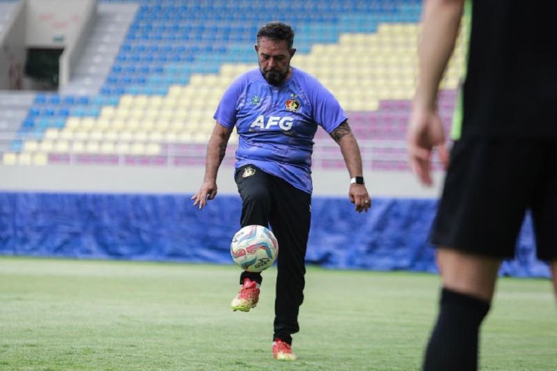 Marcelo Araujo Fisioterapi Tim Persik Kediri Meninggal Akibat Serangan Jantung