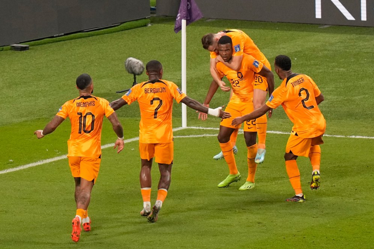 Mexx Meerdink Jadi Pahlawan, Belanda Menang 2-1 atas Serbia