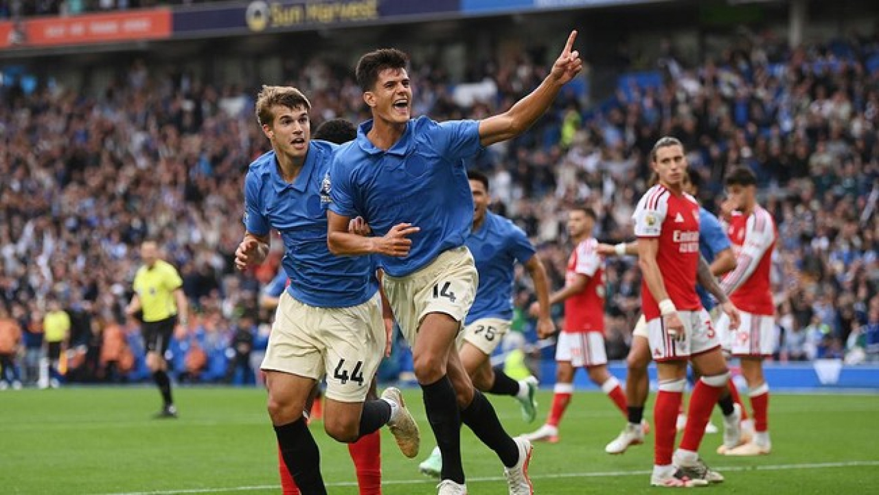 Brighton Hajar Arsenal 3-0, The Gunners Kehilangan Puncak Klasemen