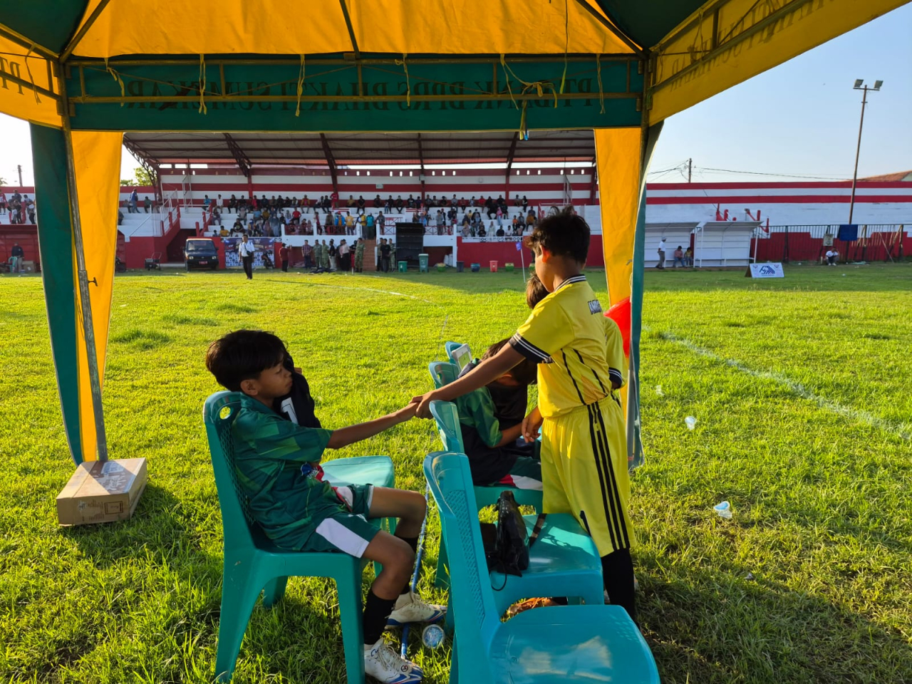 Sportivitas Warnai Semifinal Mini Soccer Sumenep