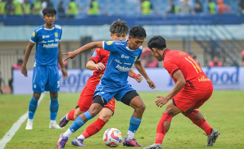 Laga Klasik Liga 1: Persib Bandung Tekuk Persija Jakarta 2-0