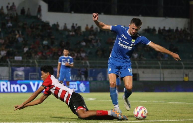 Bangkit! Persija Jakarta Bantai PSIS Semarang 2-0